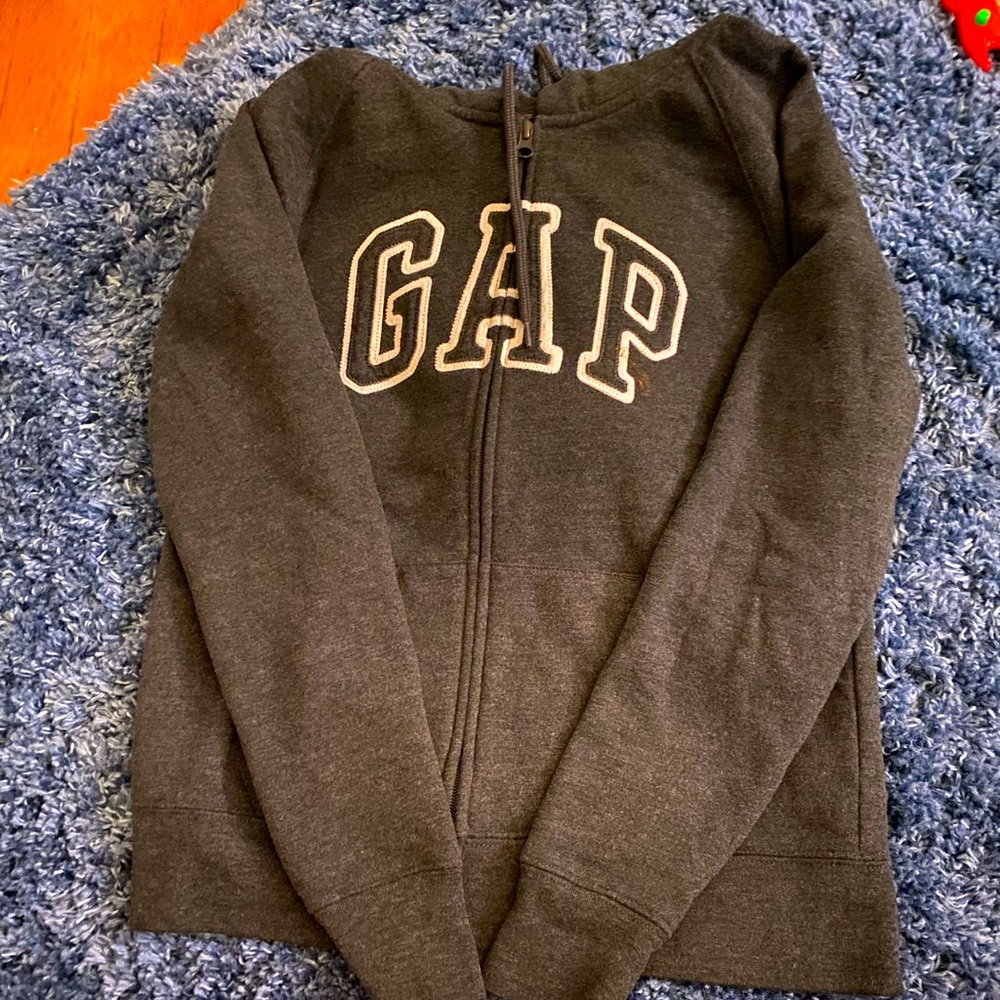 Gap Sweater (Girls)
